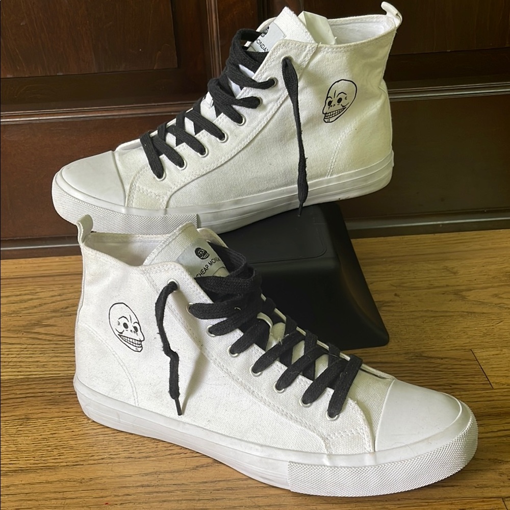 Cheap Monday White High-Top Sneakers with skull W11 EU 43